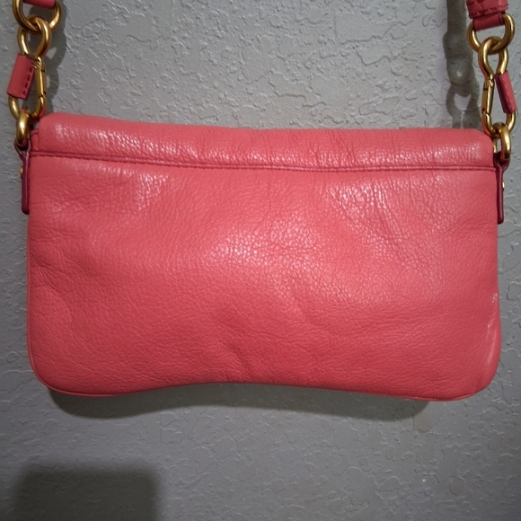 Marc By Marc Jacobs Pink Coral crossbody. - Picture 5 of 15
